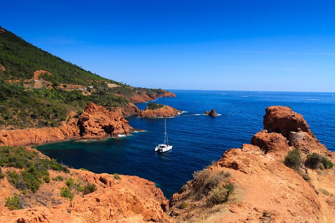 Ile Sainte-Marguerite Ferry & Corniche d'Or Cruise Combo from Cannes - Two Riviera outings in one day