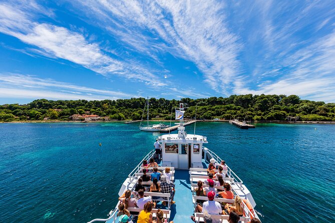 Ile Sainte-Marguerite Ferry & Corniche d'Or Cruise Combo from Cannes - Forest paths, plants, and the Batéguier pond