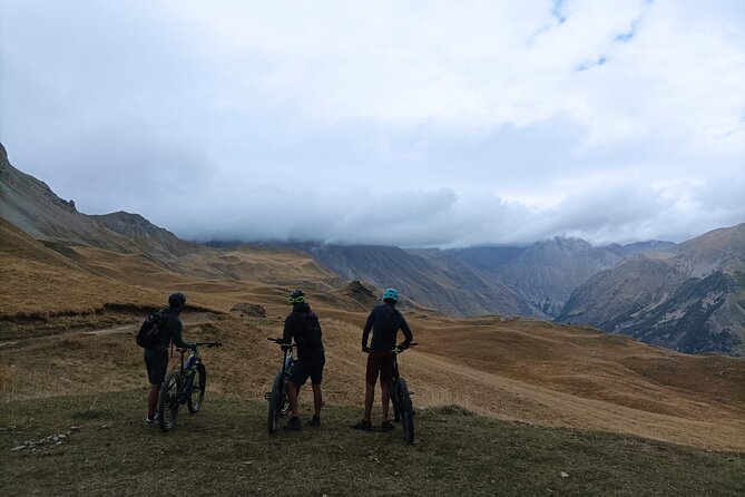 Immersive mountain bike adventure around Mont-Aiguille (Vercors) - Is $211.63 a fair price?
