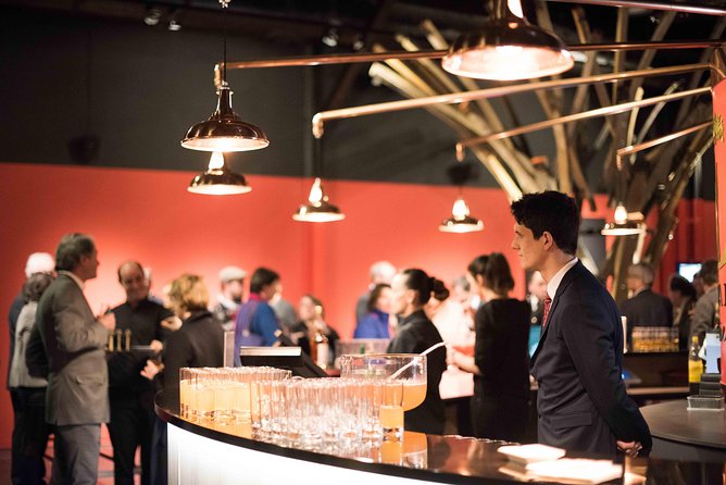 Immersive tour DISTILLERIE PERE MAGLOIRE - The Sensory Story of Calvados: History Meets Process
