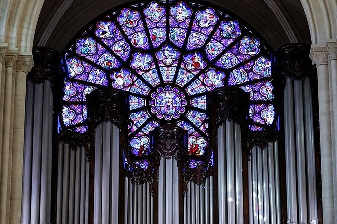 Inside Notre-Dame Tour with a Licensed Guide - Why reserved entry matters at Notre-Dame
