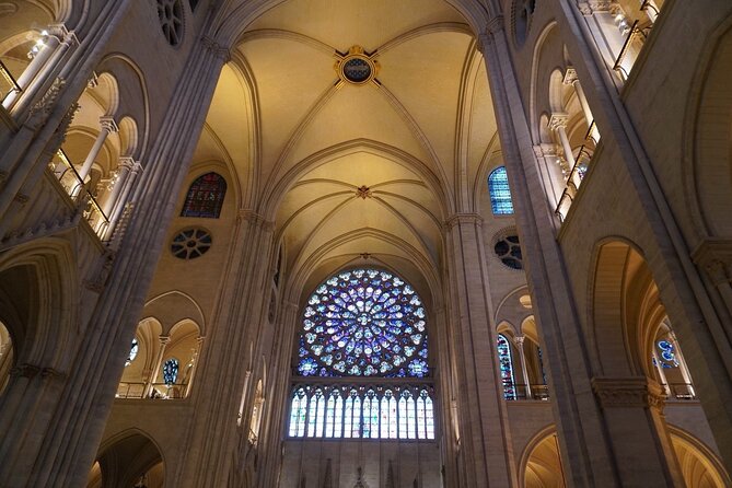 Inside Notre-Dame Tour with a Licensed Guide - Your inside visit: what the guide helps you notice