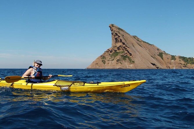 Kayak Tour at Calanques National Park (Ciotat) - Ile Verte island time: the moment people remember