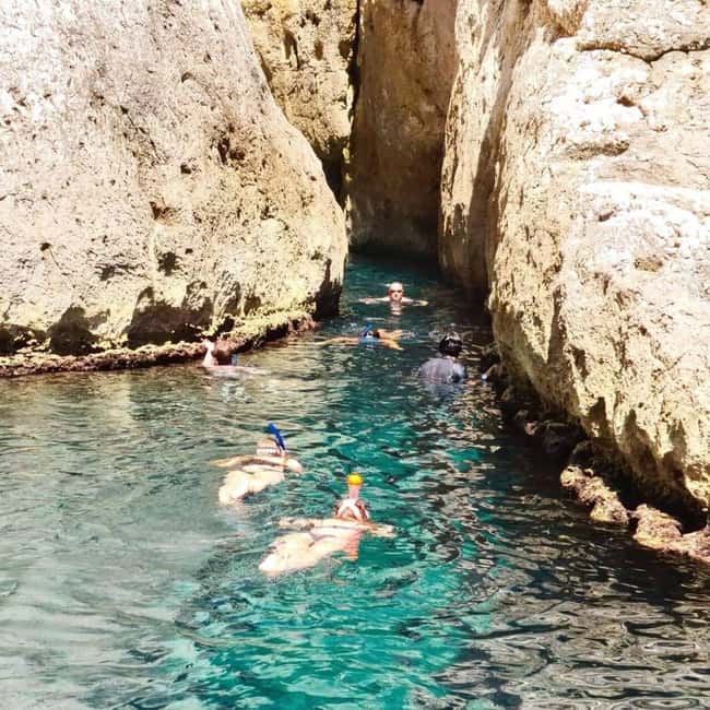 La Ciotat: Calanques Afternoon Boat Tour with Snorkeling - What you’re really getting: snorkeling gear, swims, and cold drinks