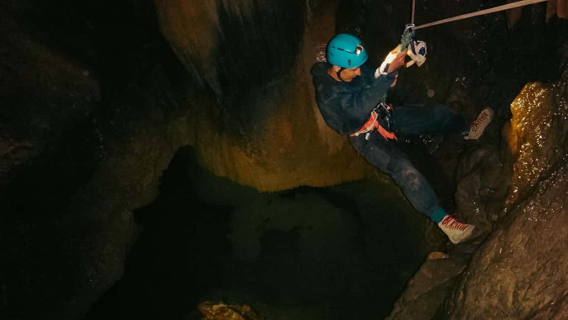 La Ciotat: Caving in Calanques National Park Half-Day Tour - Meeting Near Camp du Castellet