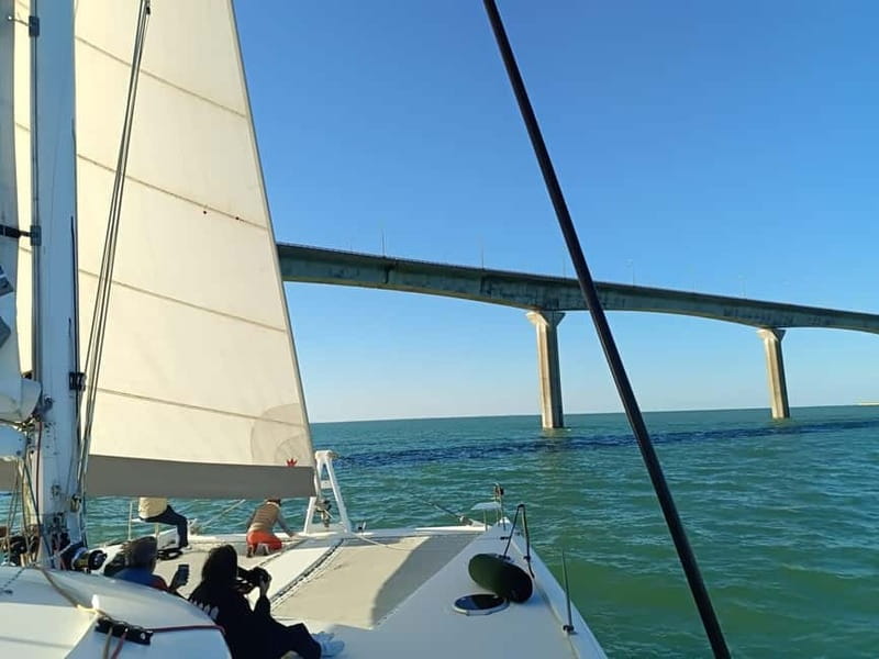 La Flotte en Ré - 5H30 Sailing Catamaran Long Cruise - Key points to know before you book