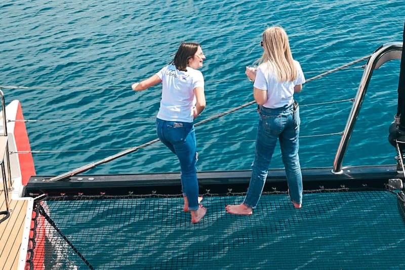 La Grande Motte: Le Grau-du-Roi Bay Catamaran Cruise - Your onboard options: roof nets or deck, pick your mood