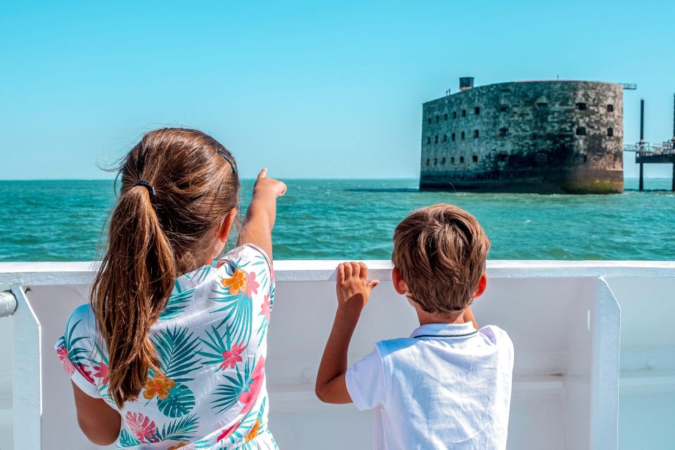La Rochelle: Boat trip to Fort Boyard (2h00) - The coastal loop: Île d’Aix, Île de Ré, and Île d’Oléron viewpoints