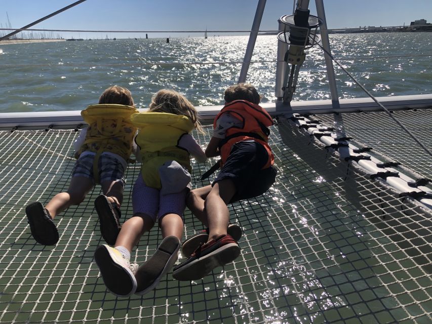 La Rochelle: Catamaran Cruise - Where to Meet by the Médiathèque and the Historic Towers