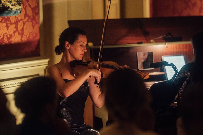 La Traviata at the Jaquemart-André Museum - The show format: following the story through the rooms