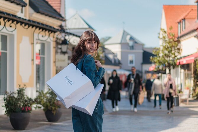 La Vallee Village Shopping Outlet by Luxury Transport from Paris - Half-day vs full-day: choosing your return time like a pro