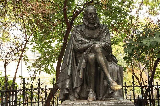 Latin Quarter 2-Hour Private Walking Tour - Shakespeare and Company beside the river
