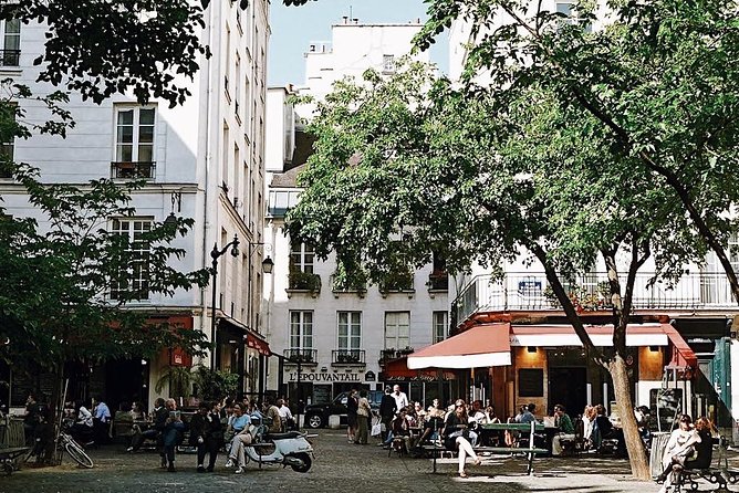 Le Marais District & Jewish Quarter Guided Walking Tour 12ppl Max - Centre Pompidou and the shift to modern Paris
