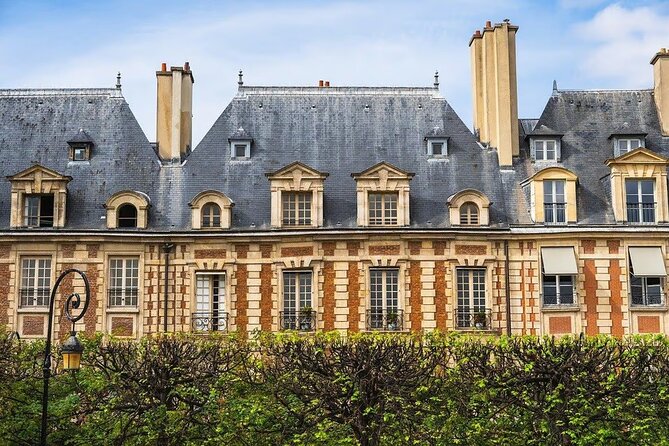 Le Marais Guided Tour and Discover Paris's Trendiest Areas - What the guide adds to the experience