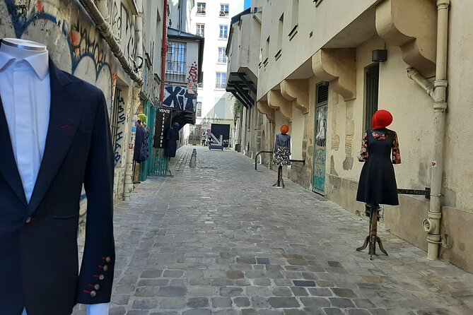 Le Marais/Paris - The Historic, Trendy, Jewish, LGBT district - The Jewish Quarter: Courtyards, Gardens, and Casher Pastry