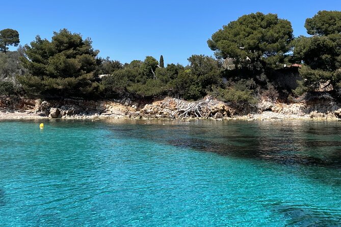 Lérins Islands Sailing Discovery, snorkeling and paddle SUP - Hands-on sailing in Golfe-Juan Bay (and why it’s worth doing)