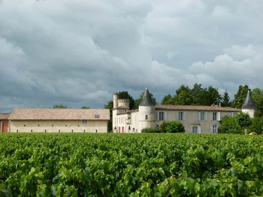 Libourne: Winery Tour with Wine and Chocolate Tasting - Château Cruzeau and the Luquot family vines on the Saint-Emilion–Pomerol border