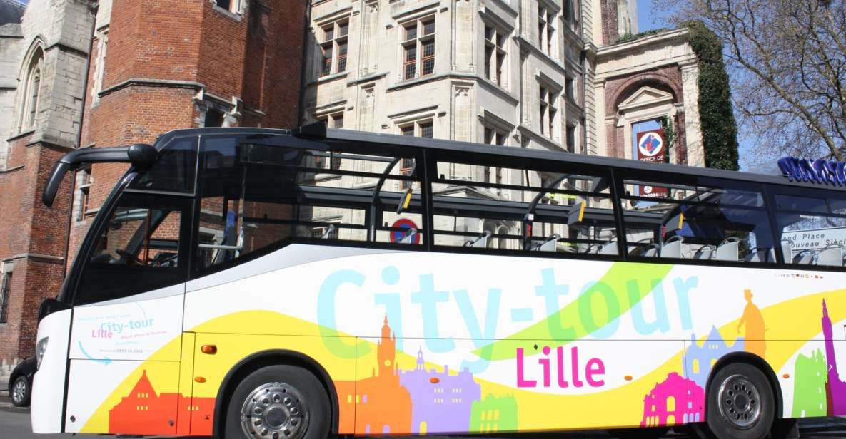 Lille Bus Tours - Convertible bus comfort and the multi-language audio setup
