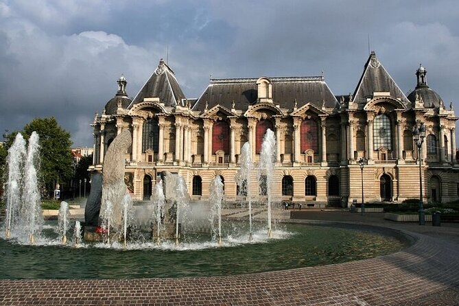 Lille Old Town Walking Tour With A Guide - Who should book this tour