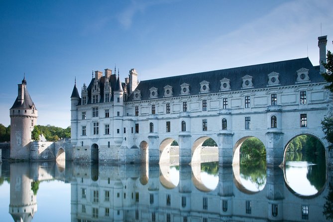 Loire Valley Castles Day Trip from Paris with Complementary Wine - Price and value: what you’re paying for, and what you still handle yourself