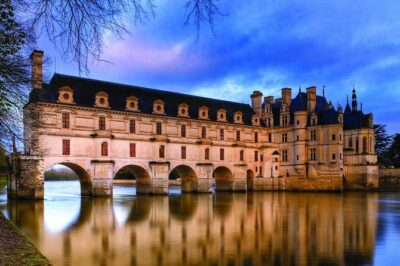 Loire Valley Castles Private Day Trip from Paris - Chenonceau brings elegance to the first castle stop