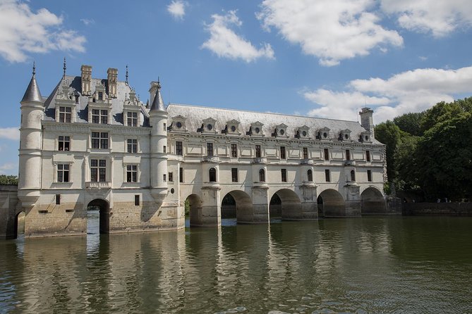 Loire Valley Castles VIP Private Tour: Chambord, Chenonceaux, Amboise - Price and value: why $916.67 per person can still feel worth it