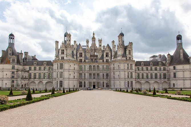 Loire Valley Chateaux from Paris Private Tour - Who will enjoy this Loire Valley day trip