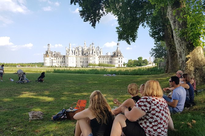 Loire Valley Day Tour Chambord and Chenonceau plus Lunch at a Private Castle - The Van Ride From Tours: Small-Group Comfort That Matters