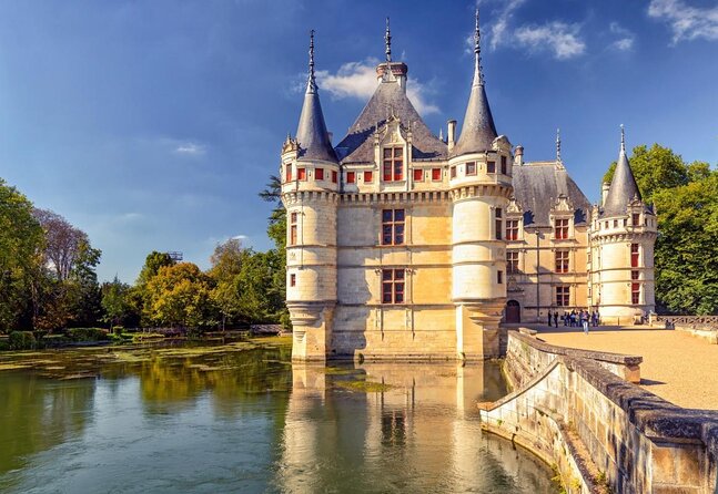 Loire Valley Half Day : Villandry and Azay-le-Rideau from Tours - Stop 1: Chateau d’Azay-le-Rideau and Its Guided Château + Gardens Block
