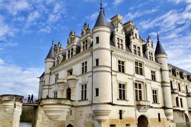 Loire Valley Royal Castles Guided Small group Day Trip from Paris - Loire Valley in a day: why the 13-hour schedule works