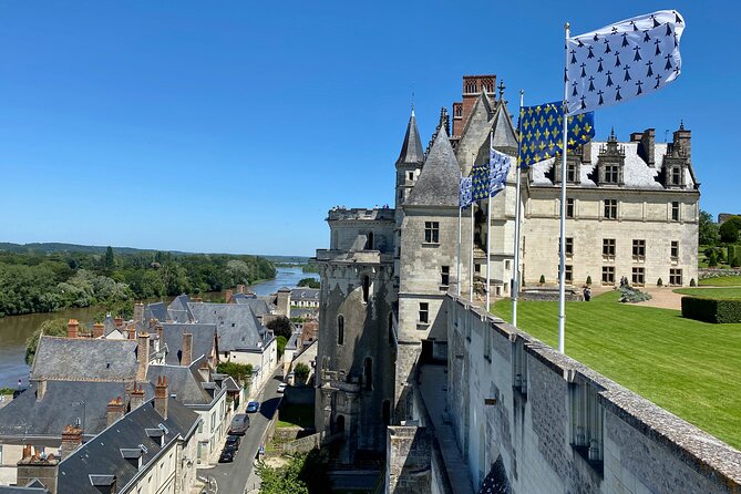 Loire Valley Royal Castles Guided Small group Day Trip from Paris - Chenonceau’s “ladies’ castle” and the gardens over the Cher