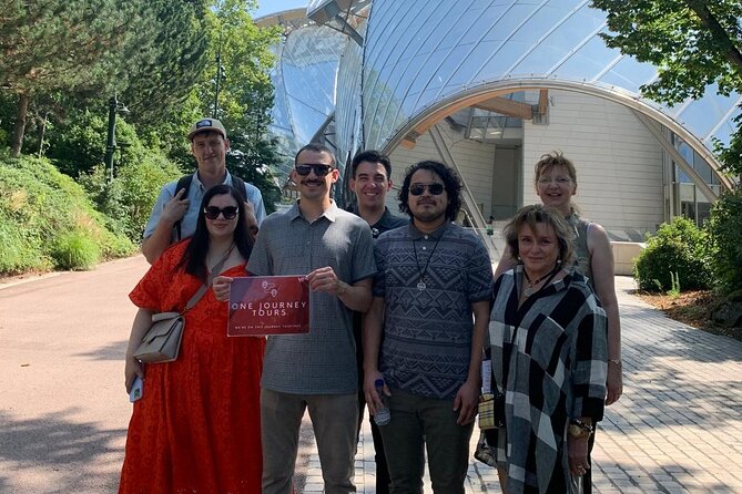 Louis Vuitton Foundation Exterior Walking Tour and Premium Entry - Meeting Point and Getting There Without Stress