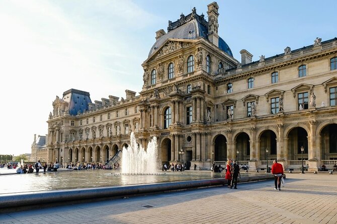 Louvre Access with Mona Lisa Escort or Guided Option - Mona Lisa escort vs full guided tour: which option fits your style