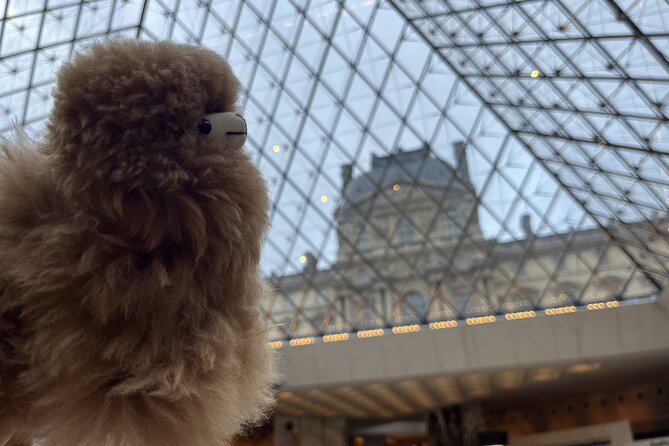 Louvre: All the stars of museum - Private guided 3h tour & entry - Tickets and lines: what this includes, and what it may not