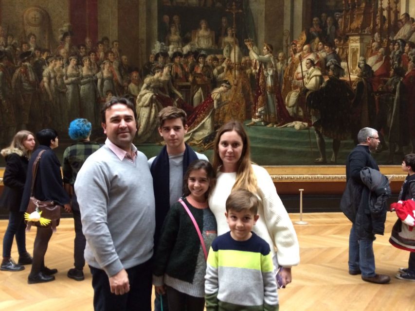 Louvre Museum Child-Friendly Private Tour for Families - The Louvre building itself: fortress roots and why that context helps kids