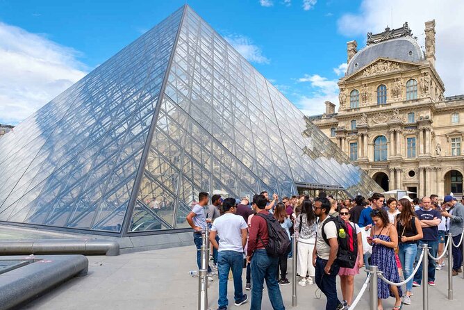 Louvre Museum Entry Ticket with Audio Guide and Mona Lisa Access - Entering at the Louvre: security, the Pyramid, and where the time goes