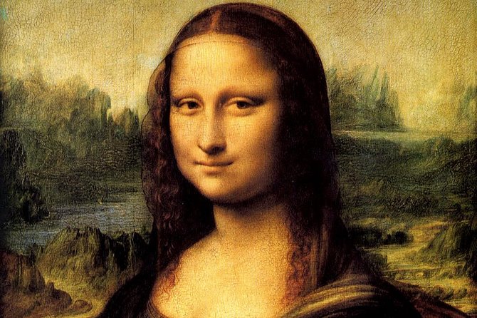 Louvre Museum Masterpieces Guided Tour - Mona Lisa: getting the most from the loudest crowd