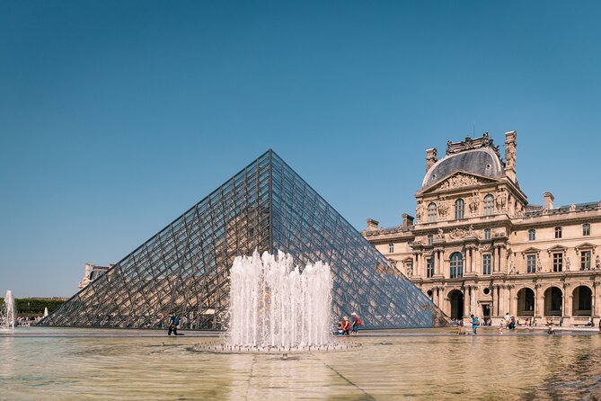 Louvre Museum Masterpieces Guided Tour with Access - Meeting at Arc de Triomphe du Carrousel: your calm start before the art rush