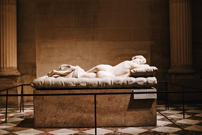 Louvre Museum Paris Essential Guided Tour Semi-Private 6ppl Max - The underground Medieval Moat: a surprise you’ll remember