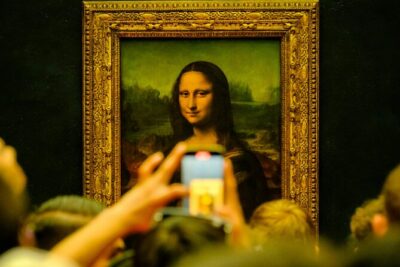 Louvre Museum Private Guided Tour | Expert Guide | Reserved Entry - Three Hours Inside the Louvre