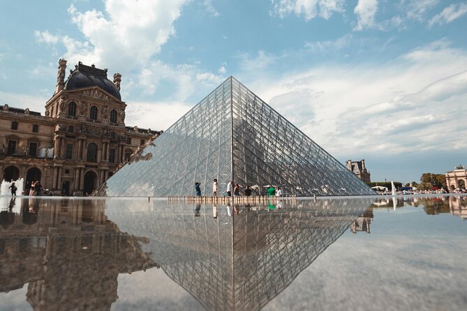 Louvre Museum Private Guided Tour | Expert Guide | Reserved Entry - Egyptian Artefacts and Renaissance Art