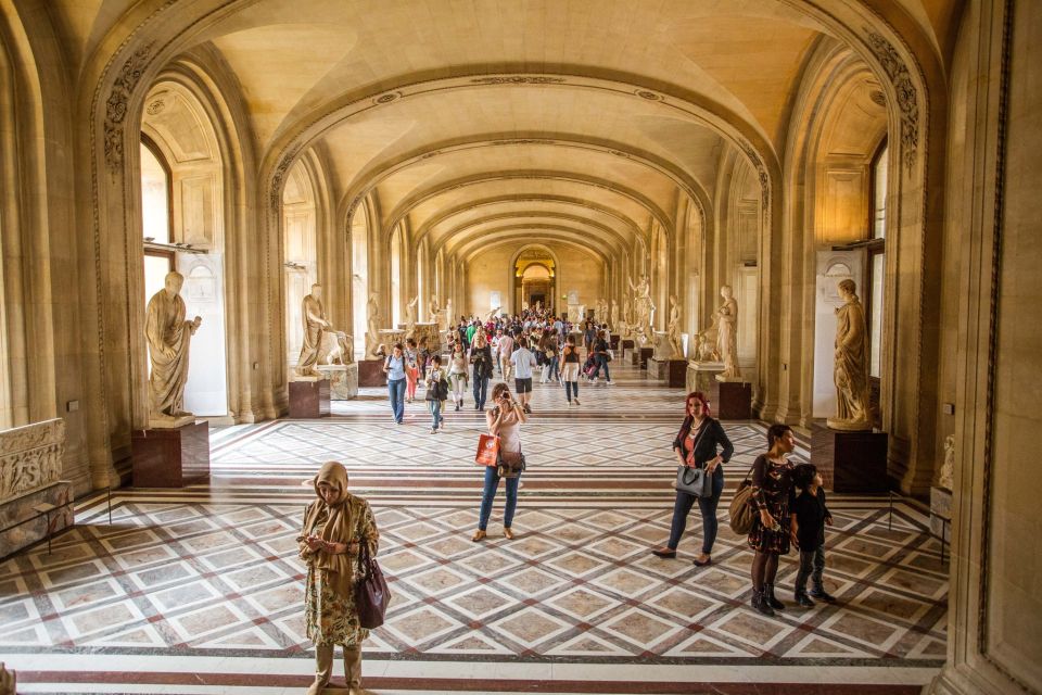 Louvre Museum: Skip-the-Line Guided Tour - Fast-Track Entry: What Skip-the-Line Really Buys You