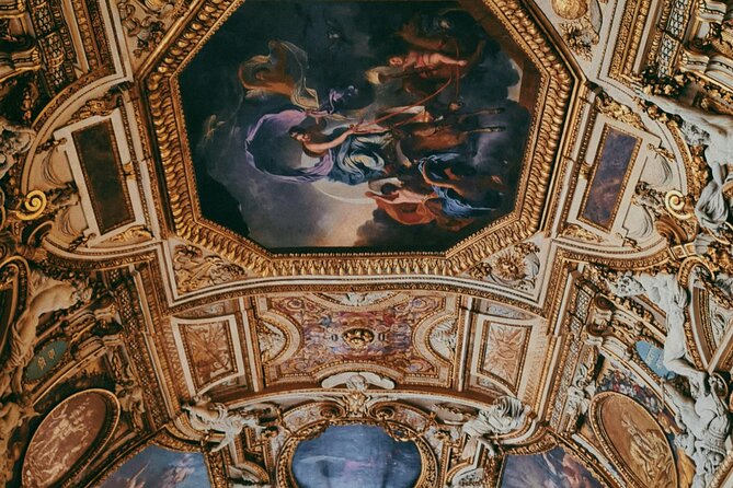 Louvre Museum Tour with Audio Guide & Optional Seine Cruise - Getting inside the Louvre