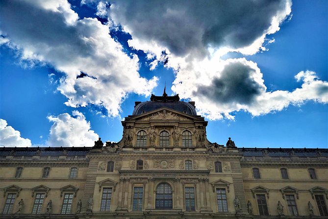 Louvre Museum with private guide - Why a private guide helps inside the Louvre
