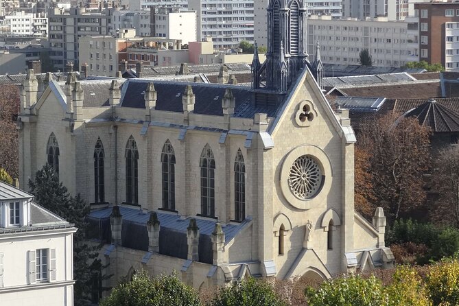 Lupin's Footsteps: A Self-Guided Walking Tour in Paris - What the tour really says about the Catacombs