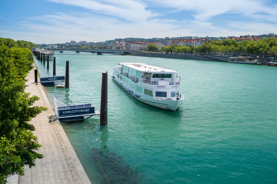 Lyon 2.5-Hour Lunch Cruise - Should you book Lyon’s 2.5-hour lunch cruise?