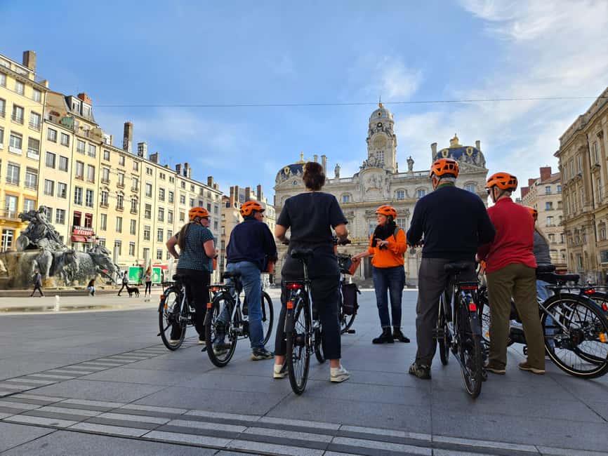 Lyon: 3-Hour Guided E-Bike Tour - Meeting at Le Pub Danois: your ride starts with clarity
