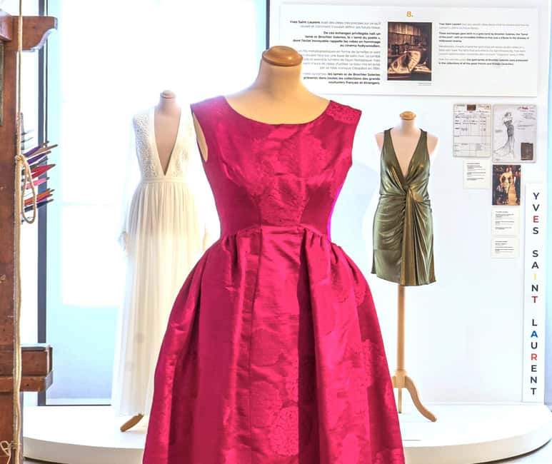 Lyon: admission ticket to Brochier Soieries Silk Museum - Grand Hotel-Dieu setting: why the building adds meaning