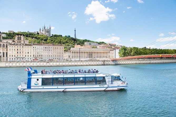 Lyon City Card Public Transportation & 40 attractions - Silk Workshops and Canuts: One of the Most Lyon Experiences You Can Ticket