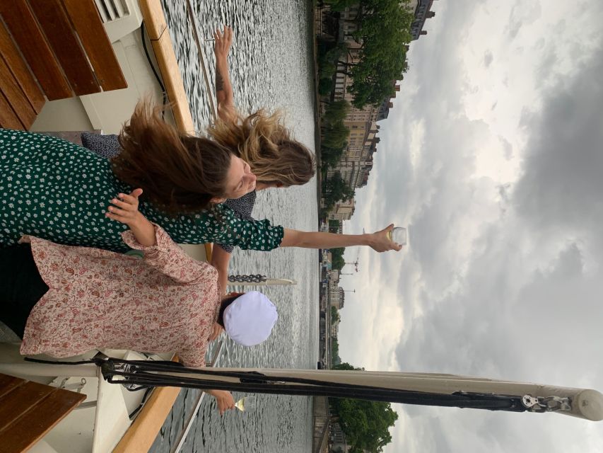Lyon: City Cruise with Charcuterie, Cheese, and Wine - Key points to know before you go